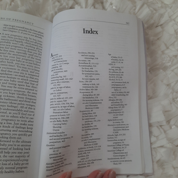 What to Expect When You're Expecting Fourth Edition Book - Picture 12 of 16